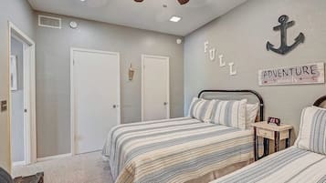 Condo, Multiple Beds (Full Moon Harbor)