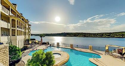 Lavish Lakefront Retreat in Private Island Community With Pools, Tennis, & Gym