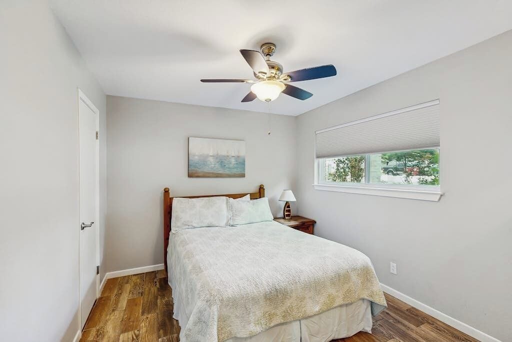 House, Multiple Beds (Ski Shores) | 4 bedrooms, individually decorated, individually furnished, bed sheets