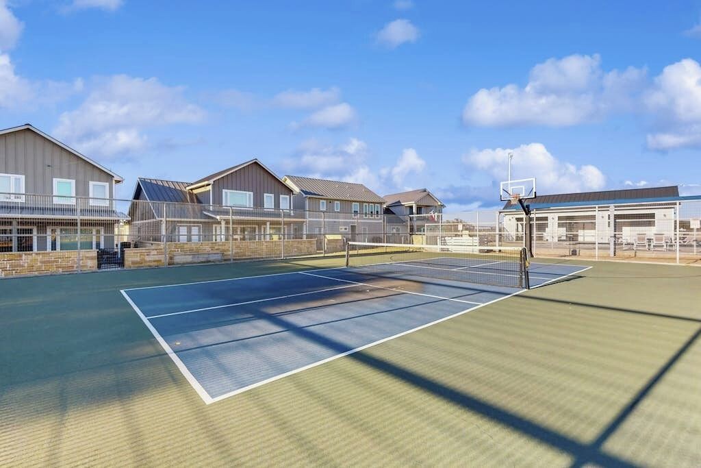 Sport court