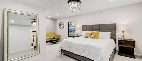 Casa, varias camas, vista al jardín (Style & Shade) | 4 habitaciones, decoración personalizada y muebles diferentes