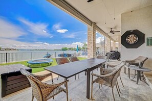 Tempat makan outdoor