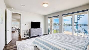 บ้านพัก, หลายเตียง (Oak Rock Point) | 4 ห้องนอน, ห้องพักตกแต่งอย่างมีเอกลักษณ์, ตกแต่งพิเศษโดยเฉพาะ