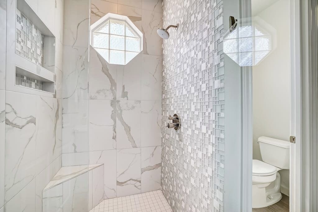 House, Multiple Beds (Oak Rock Point) | Bathroom | Towels