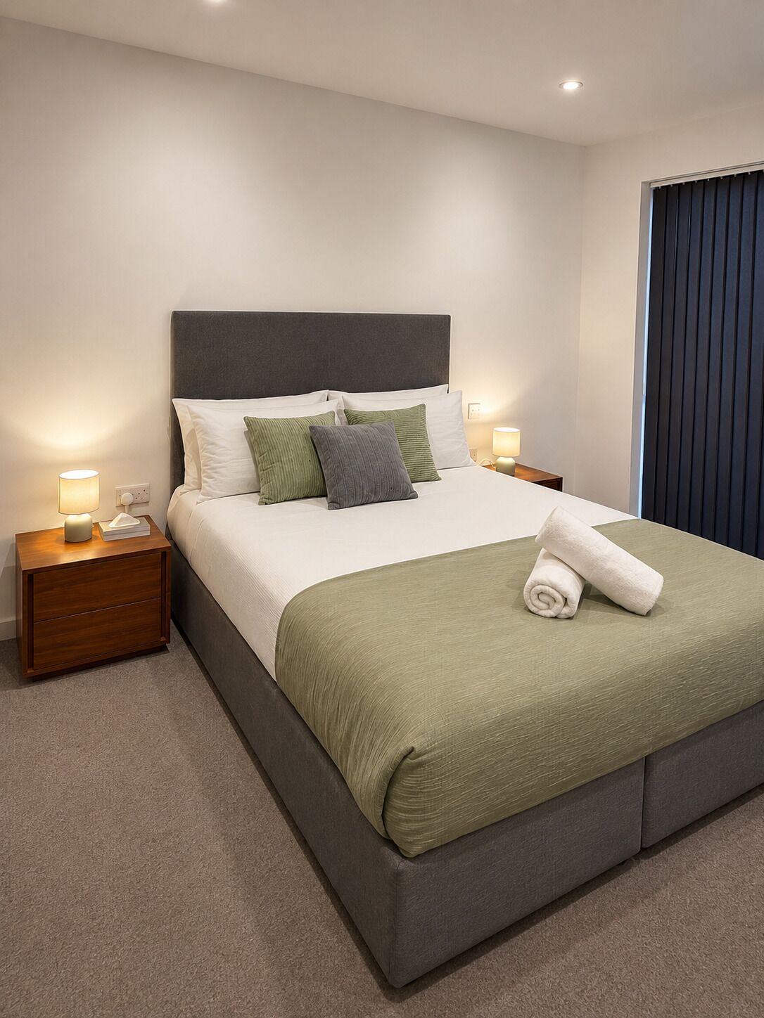 1 slaapkamer, een strijkplank/strijkijzer, gratis wifi, beddengoed