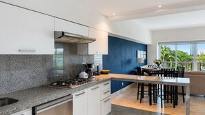 Private kitchen - Stylish 2BR Condo at Deck 12 Puerto Vallarta (Puerto Vallarta)