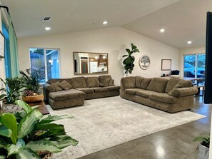 Living area - HandyFarms.com: California Organic Farm Stay on a Red Walnut Orchard Nut Store (Corning)