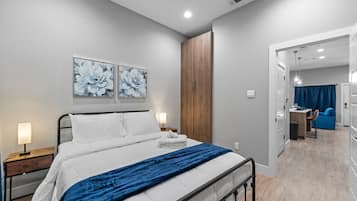 Desk, iron/ironing board, travel cot, WiFi