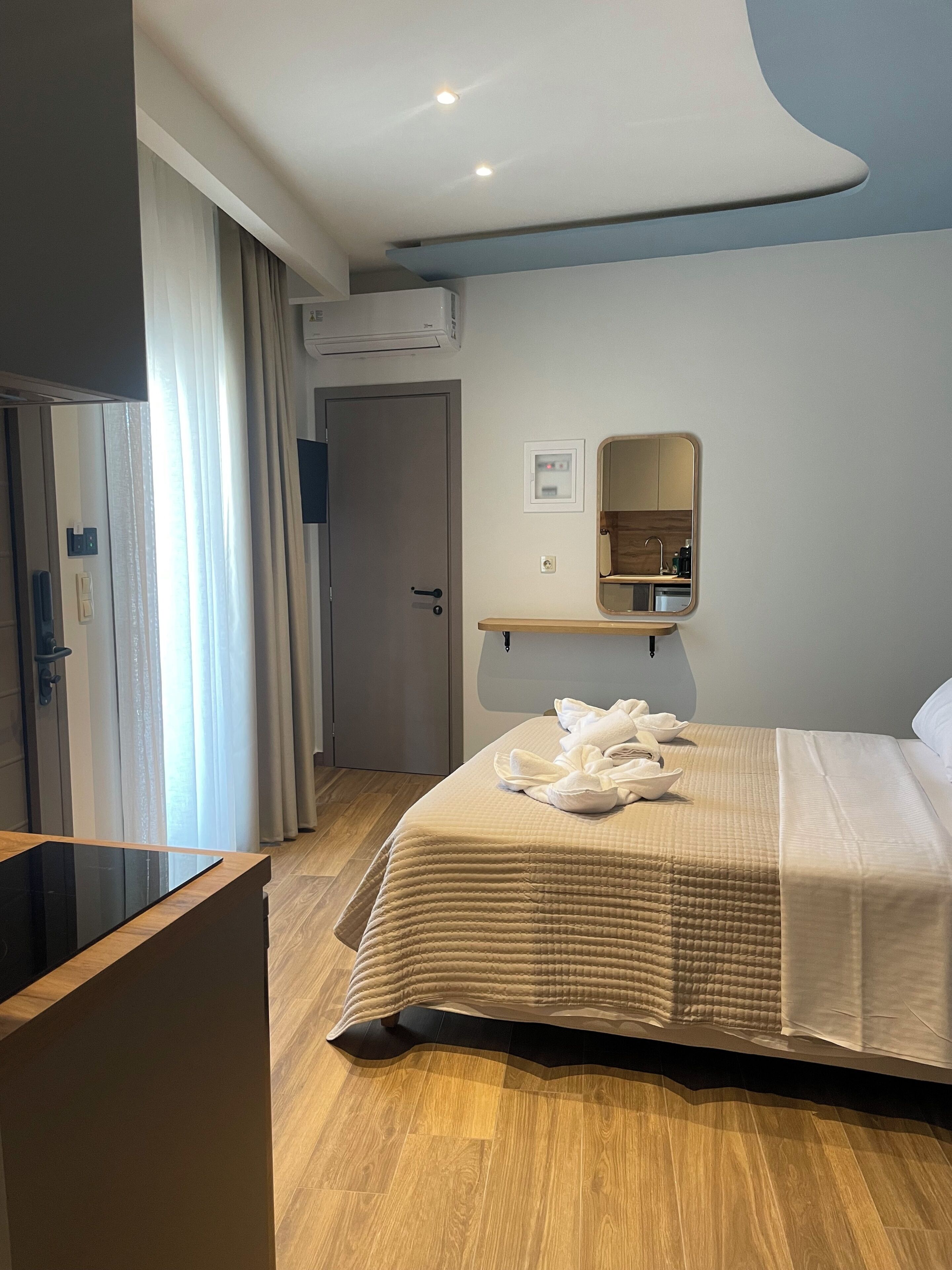 Studio Confort, balcon | Coffre-fort, rideaux d’obscurcissement, accès au Wi-Fi (inclus)