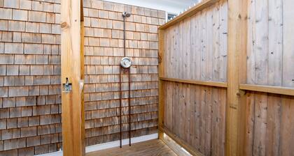 Cape Cod Ranch Retreat | Near Long Pond Beaches