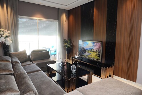 Luxurious apartment with waterfront pool