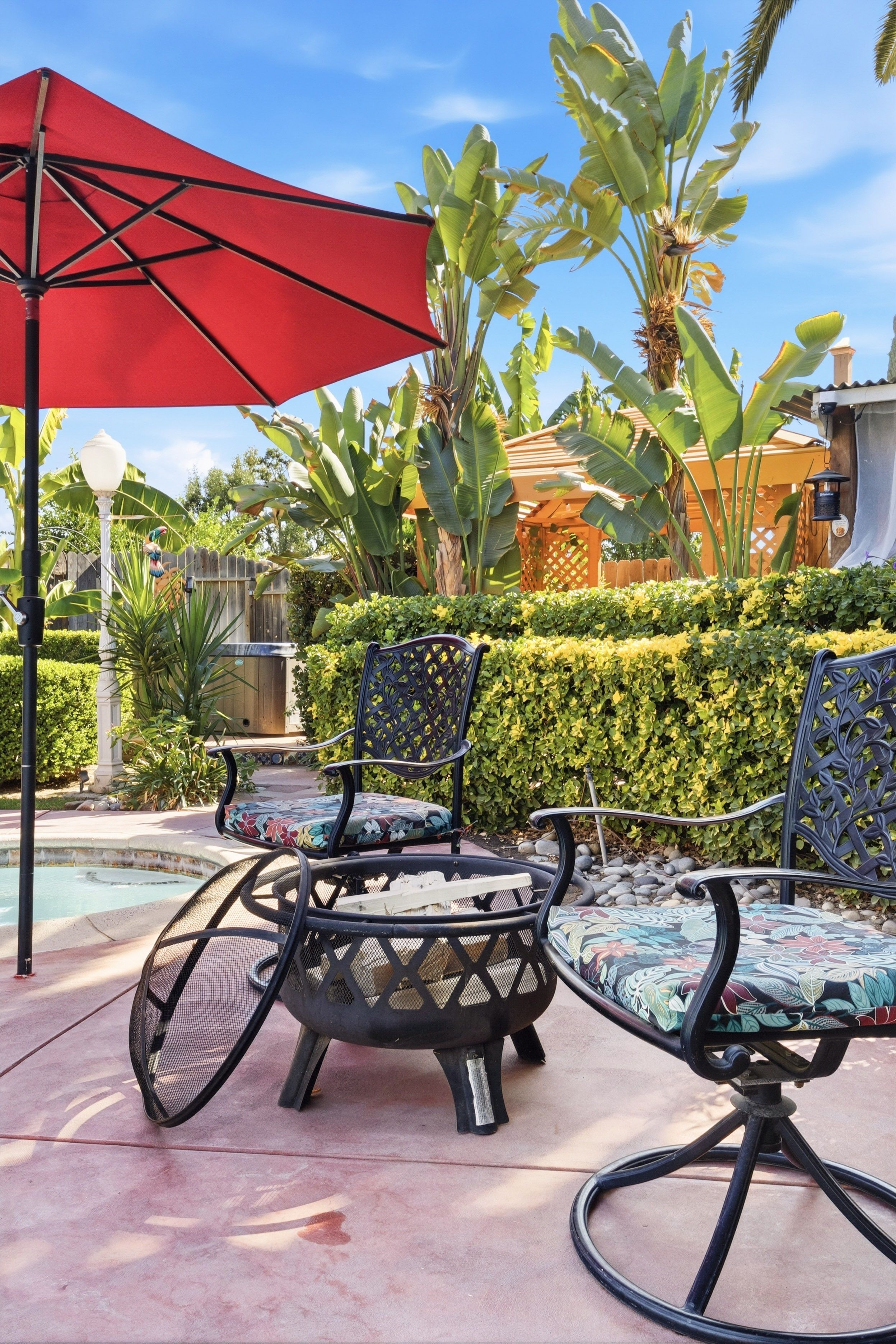 Enjoy cozy evenings under the stars with our portable fire pit, available to rent for the perfect outdoor ambiance at Casa Tropical.