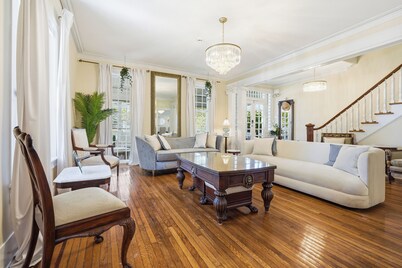 Spacious 9-bedroom house in perfect Asbury Park two blocks from the beach