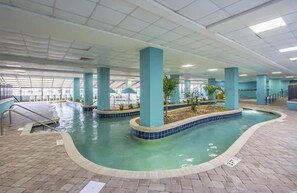 Piscine couverte, piscine extérieure