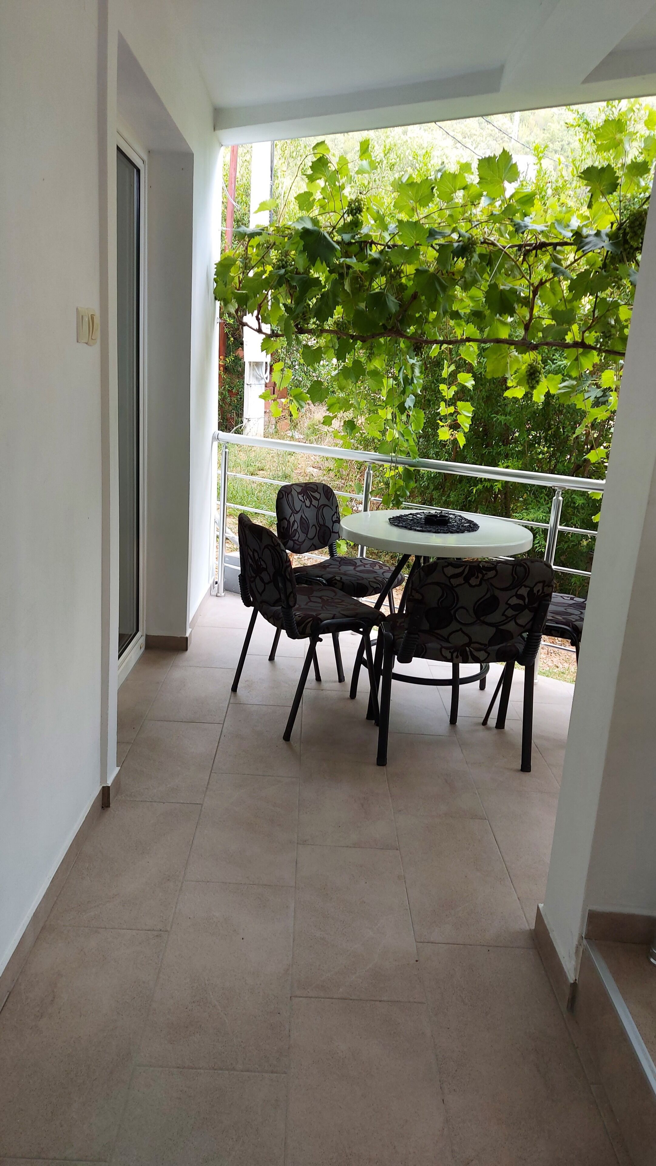 Basic Duplex, Balcony, Hill View | Outdoor dining