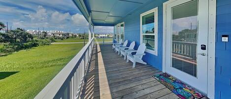 House (4 Bedrooms) | Front of property