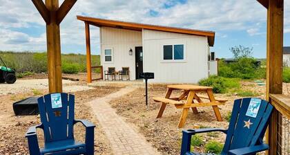 22 Eleven Sedona cozy cabin BBQ grill, Firepit, Pergola