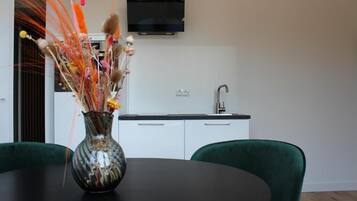 Deluxe studio, uitzicht op stad | Dineren