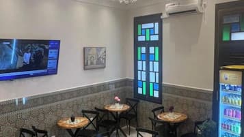 Desayuno buffet incluido todos los días