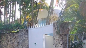 Apartment, 2 Bedrooms, Smoking, Balcony | Exterior detail