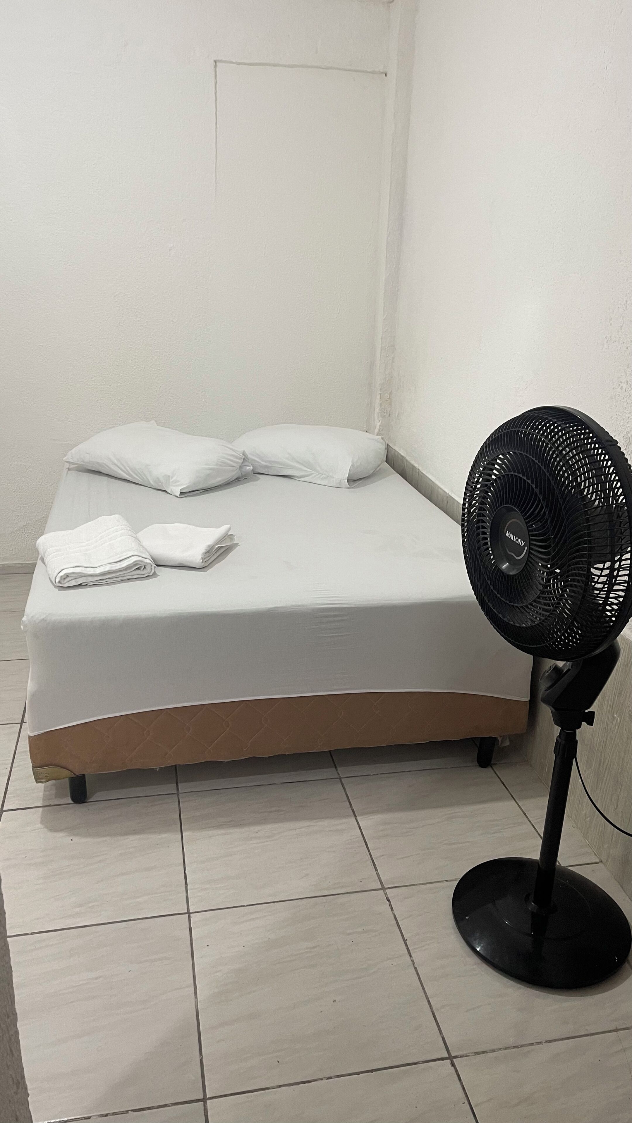 Economy-Doppelzimmer | Kostenloses WLAN, Bettwäsche