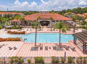 Pool - 3-bedroom Disney Dream Vacation Home with private pool (Kissimmee)
