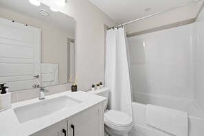 Apartment, 1 Bedroom | Bathroom - Livingston Haven - Modern 1BR Private Suite (Calgary)