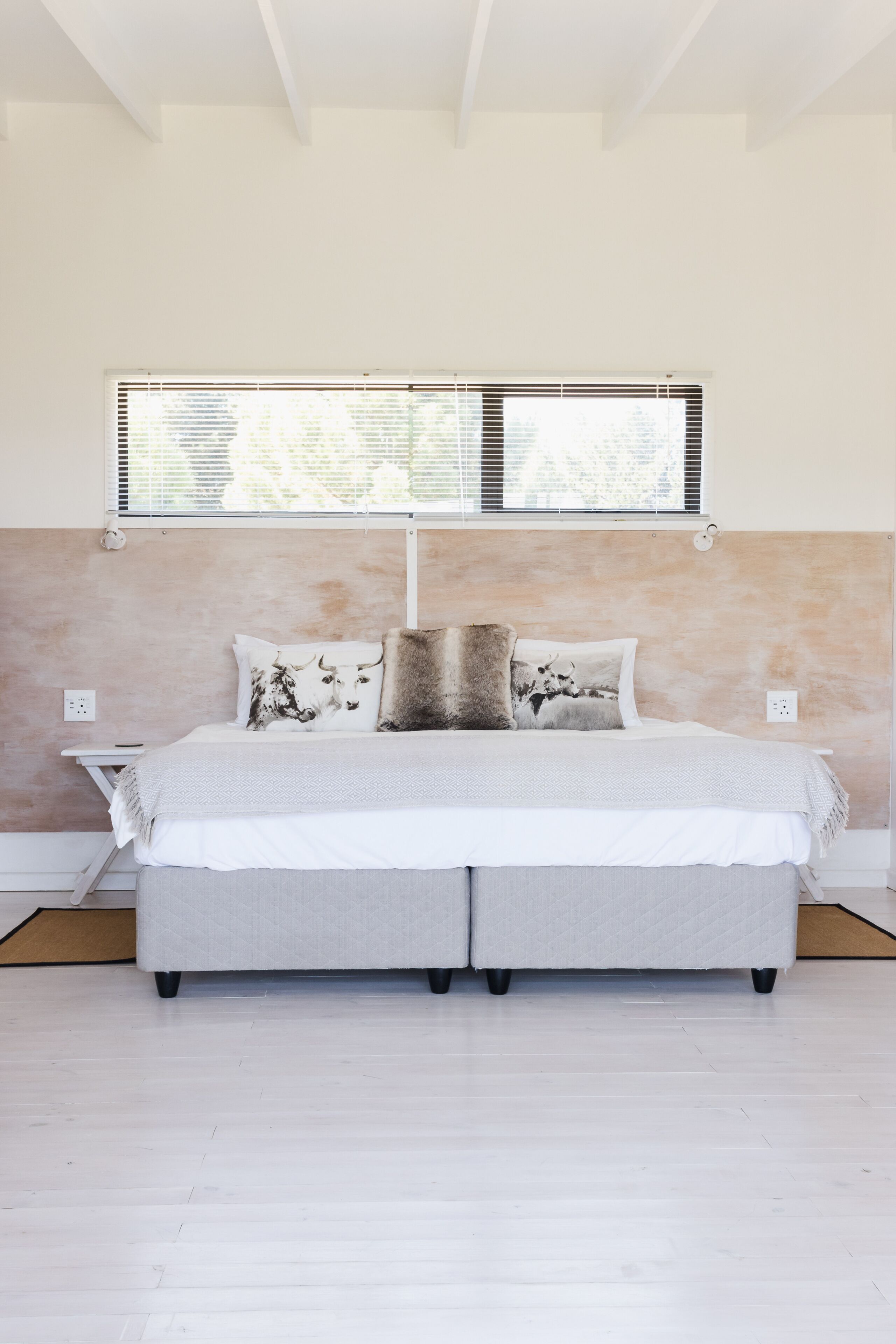 Family Cabin, 2 Bedrooms, Mountain View | Iron/ironing board, free WiFi