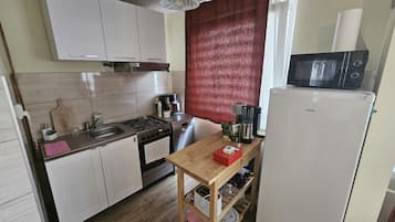 Comfort Apartment, Balcony | Private kitchen