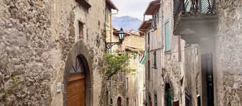 Beautiful and very comfortable 3-bedroom house in enjoyable Tuscany Village