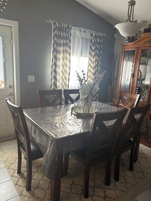 Dining - Beautiful, quiet, clean, cozy and affordable house to host at least 10 guest. (Grande Prairie)