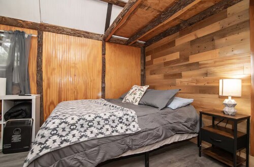 Hunter Cabin at Crater Diamonds