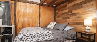 Hunter Cabin at Crater Diamonds