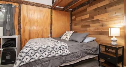 Hunter Cabin at Crater Diamonds