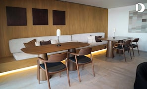 Dining - Modern Apt. Rooftop, Pool, Parking in Zapopan (Zapopan)