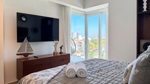 Iron/ironing board, WiFi, bed sheets - Luxury Vallarta Marina 1BR, 180° Balcony & Golf Views (Puerto Vallarta)