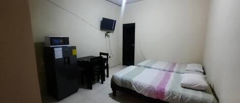 House | Free WiFi