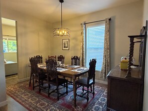 Dining - Downtown Retreat (Durango)
