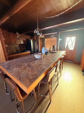 Private kitchen - Quaint 2-bedroom A-Frame Cabin in Sugarloaf/Big Bear for a relaxing getaway. (Big Bear)