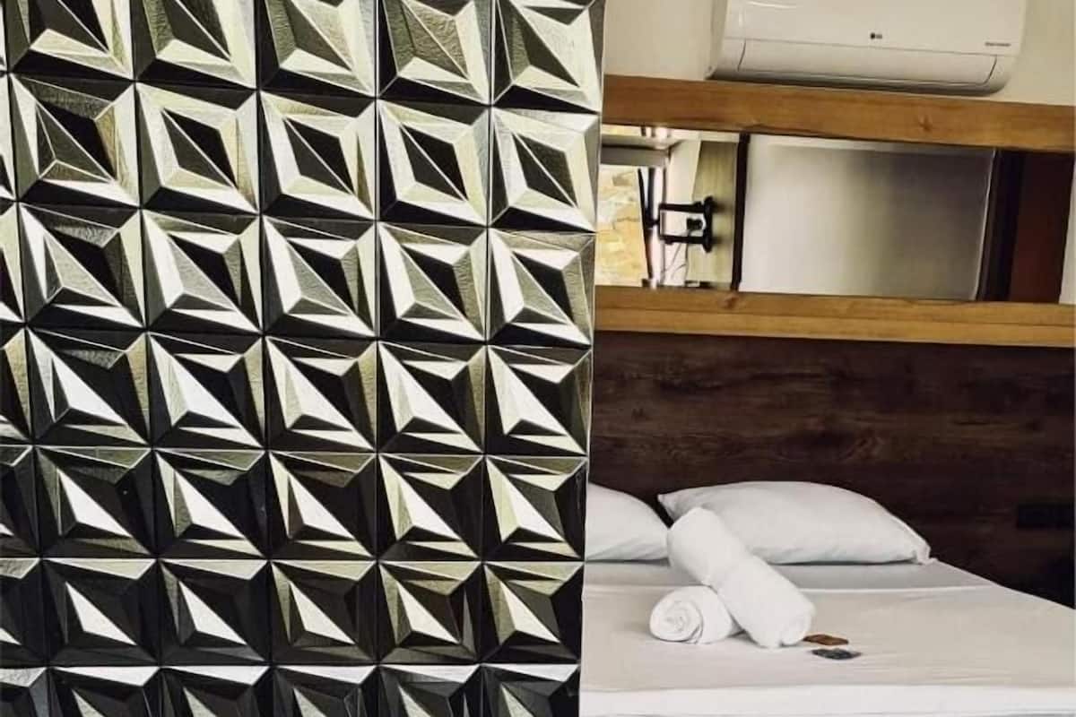 ห้องดีลักซ์ดับเบิล | โต๊ะทำงาน, Wi-Fi ฟรี