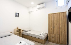 House - Santorini s Welcoming Getaway - Blissful Homely (Santorini)