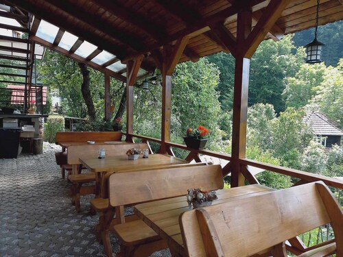 Accommodation in Sovata-Băi - peace, comfort and a view of the forest!