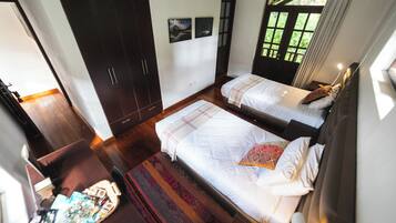 In-room safe, desk, laptop workspace, free WiFi