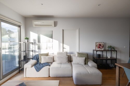 Quiet Murrumbeena Escape Near Chadstone & CBD