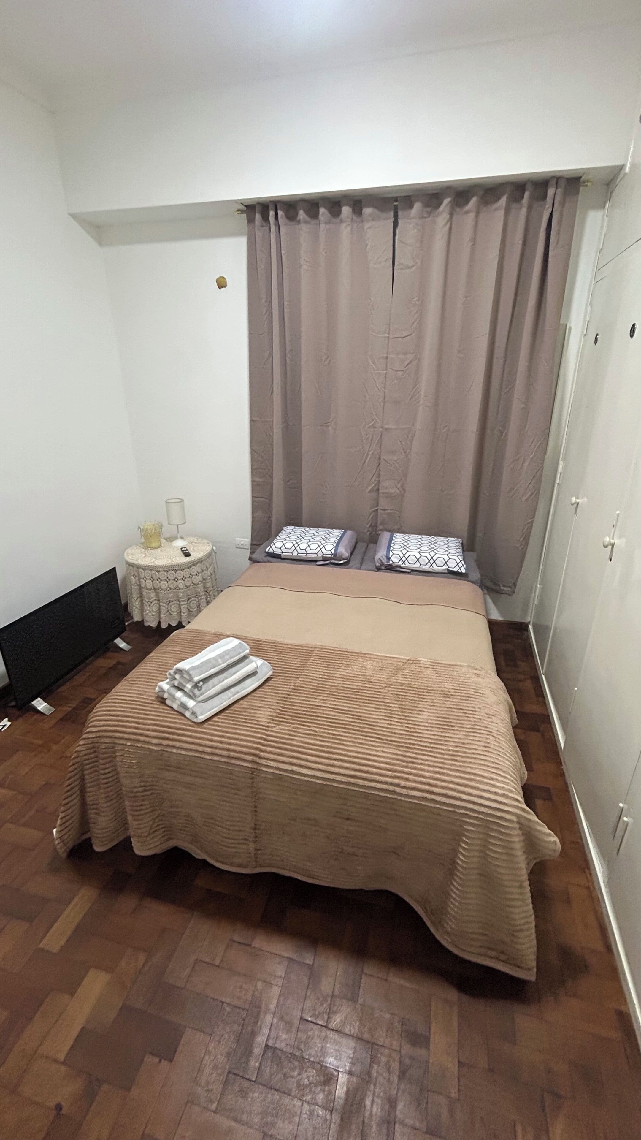1 bedroom, iron/ironing board, Internet, bed sheets