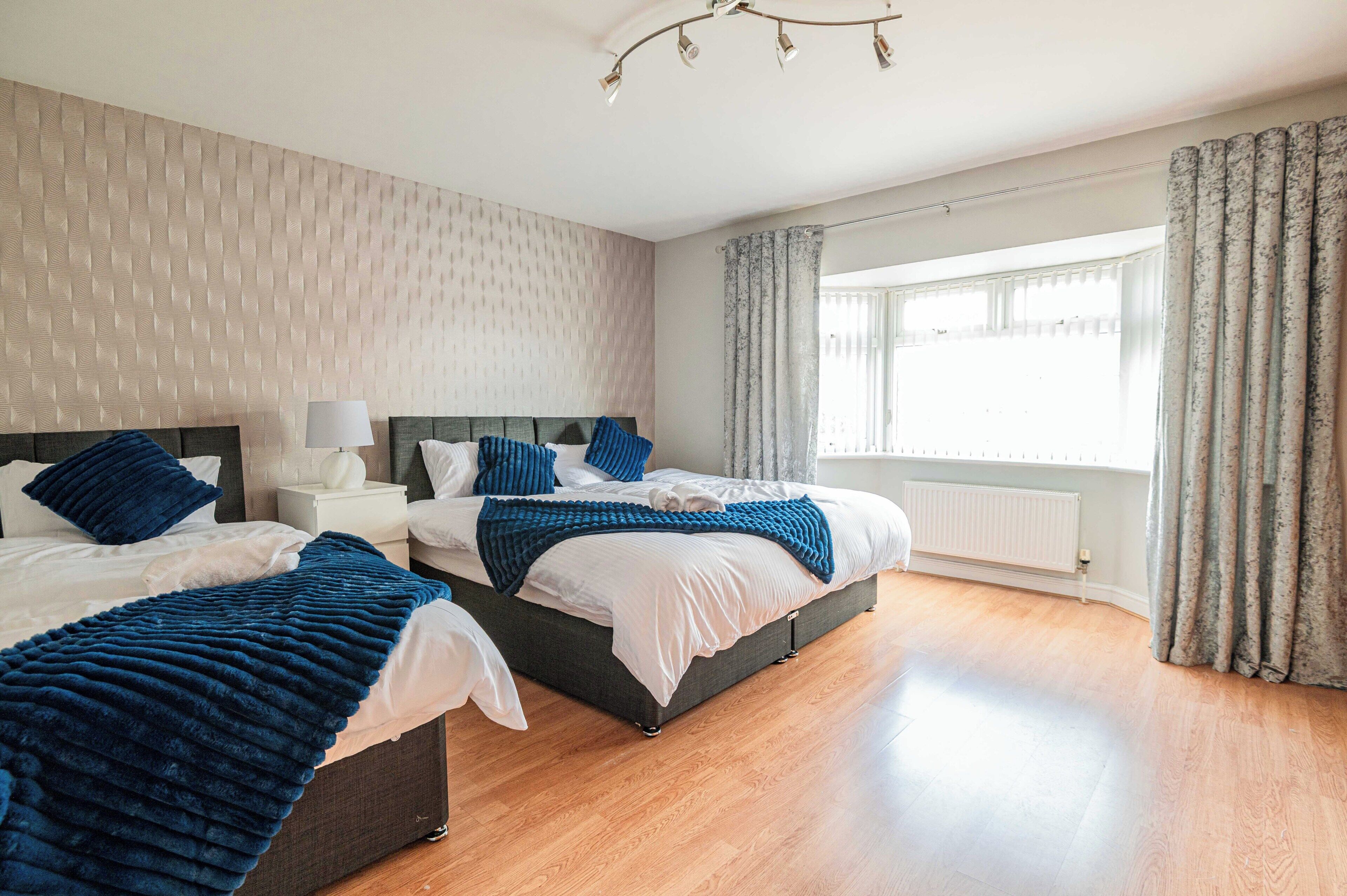 4 Schlafzimmer, Bügeleisen/Bügelbrett, WLAN, Bettwäsche