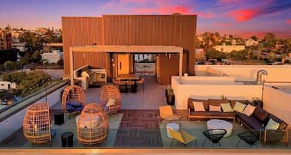 3 Bedroom Penthouse in Downtown!