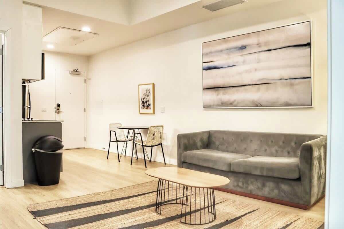 TV, offices