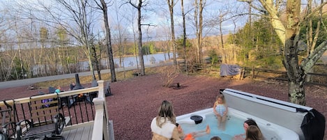 Baignoire à remous extérieure