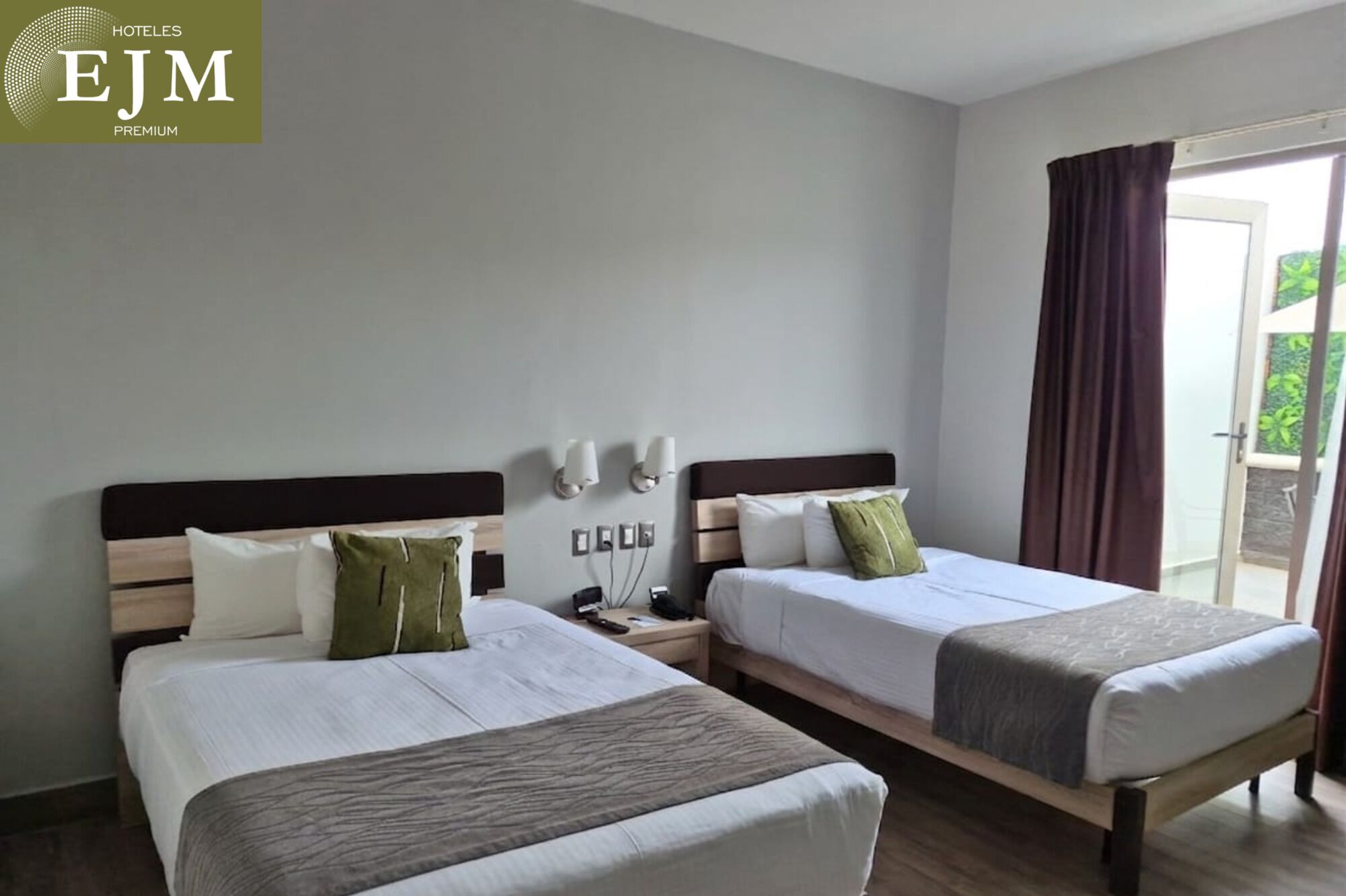 Classic Twin Room, Non Smoking, Housekeeping | In-room safe, desk, iron/ironing board, free WiFi